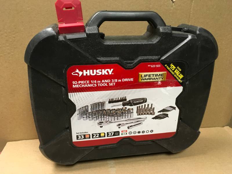 Husky Mechanics Tool Set (92-Piece)  in like new condition