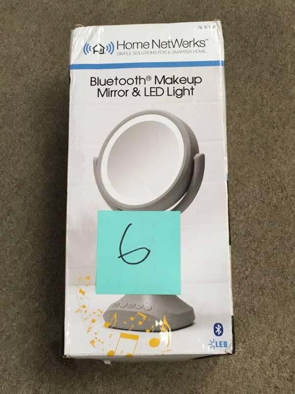 Home Netwerks 6.25 in. x 12.5 in. Bi-view Bluetooth LED Handheld Makeup Mirror  in like new condition