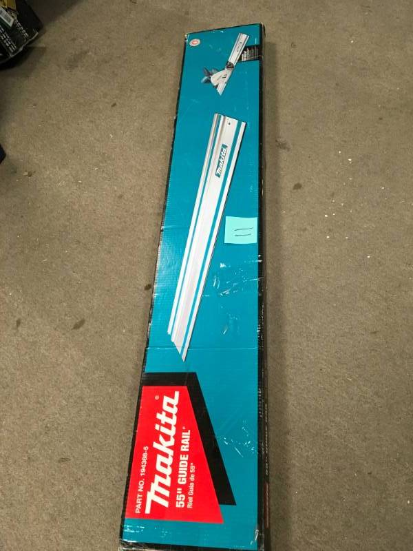 Makita 55 in. Plunge Saw Guide Rail  in like new condition