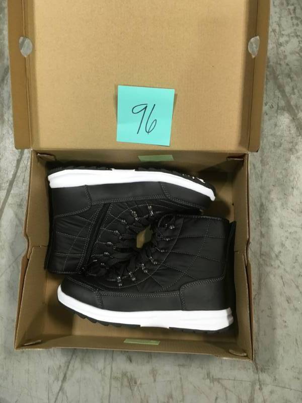 Weatherproof Brand, Ladies Sneaker Boot, Black, Sz 7 not used