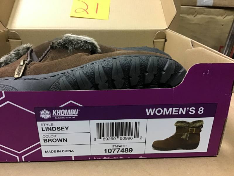 lot 21 image: Khombu Womens Lindsey Memory Foam Boots Brown Size 8 not used