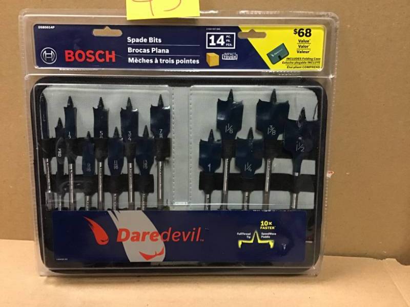 lot 43 image: Daredevil Spade Bit Set with Pouch (14-Piece) in like new condition