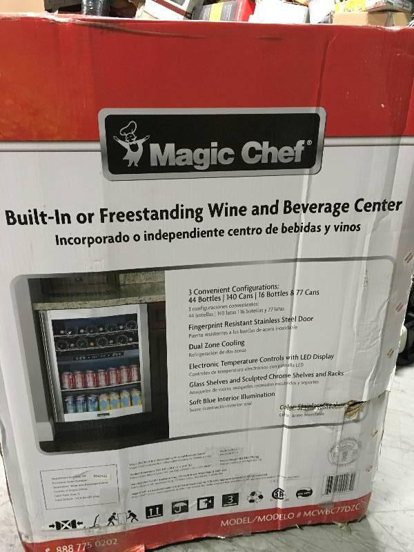 Magic Chef 16-Bottle  77 Can Dual-Zone Wine and Beverage Cooler in like new condition