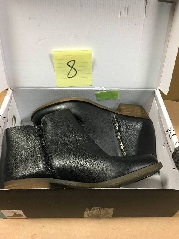 Kensie Womens Black Leather Ghita Short Ankle Boots SZ 10 not used