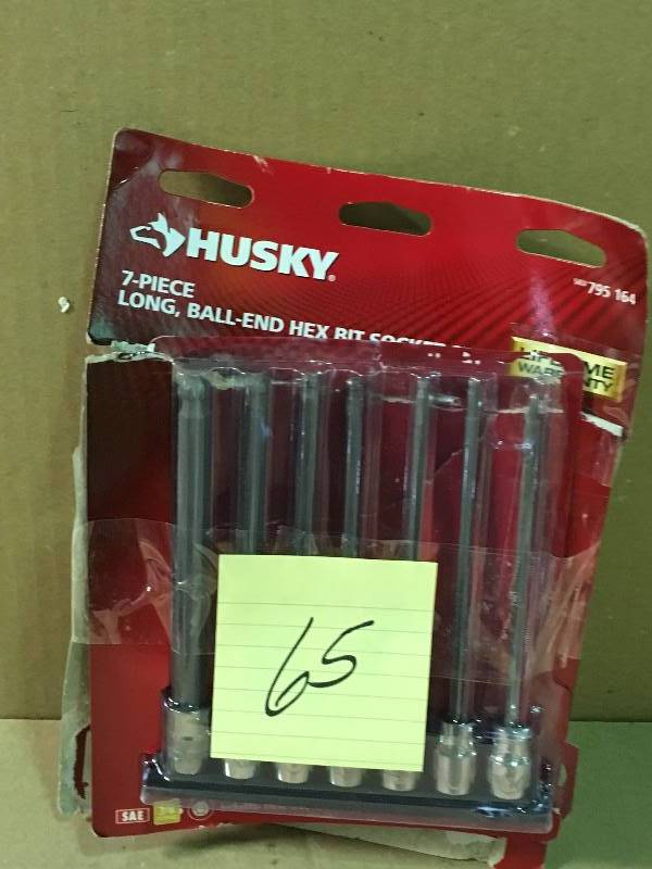 Husky 38 in. Drive SAE Long Ball Hex Bit Socket Set (7-Piece) iin working condition