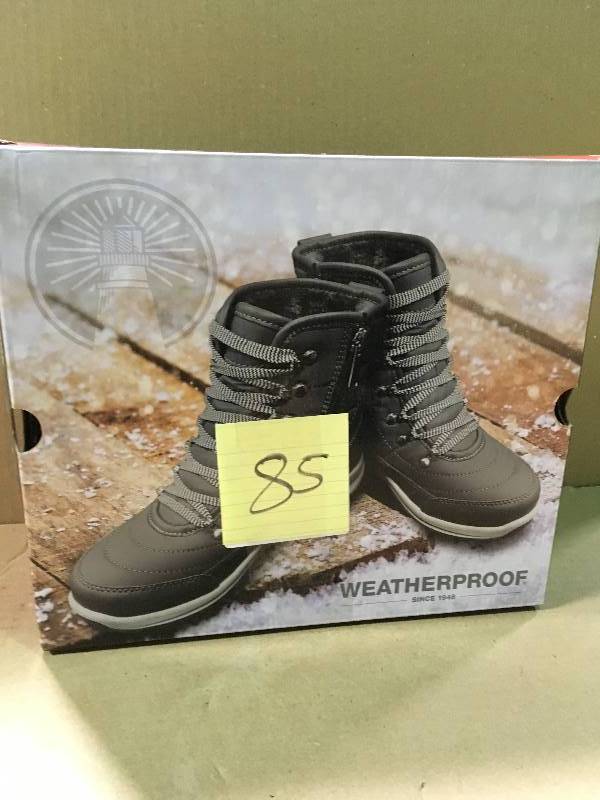 Weatherproof Womens Alexa Sneaker BOOTS Grey Size 8 not used