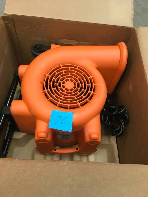 lot 76 image: RIDGID 1625 CFM Air Mover in good working condition