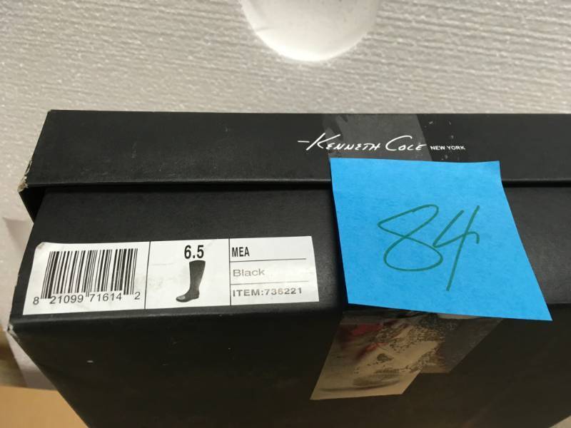 lot 84 image: Kenneth Cole Womens MEA Round Toe Leather Boots Size US 6.5M bot used