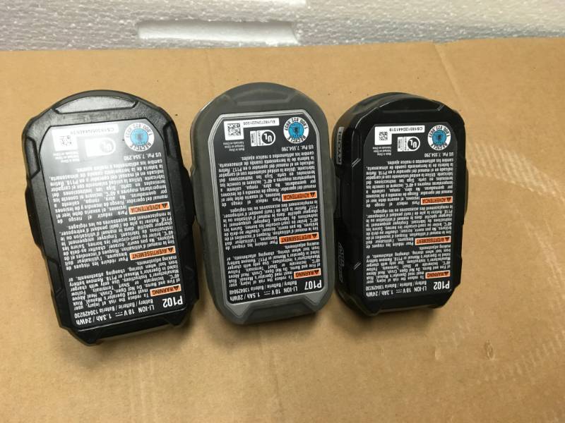 lot 97 image: RYOBI BATTERY PACK LITHIUM 18 V 1.3 AH AND 1.5 AH QTY 3 in good working condition