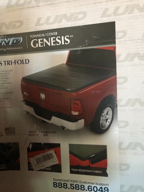 lot 122 image: Lund Genesis Tri-Fold 2004 to 2014 Ford F-150 Tonneau Cover not used