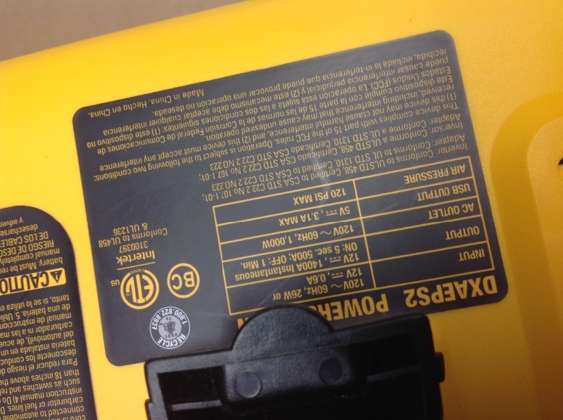lot 117 image: DEWALT 2800 Peak Amp Jump Starter 1000-Watt Power Inverter with Digital Compressor IN GOOD CONDITIONS