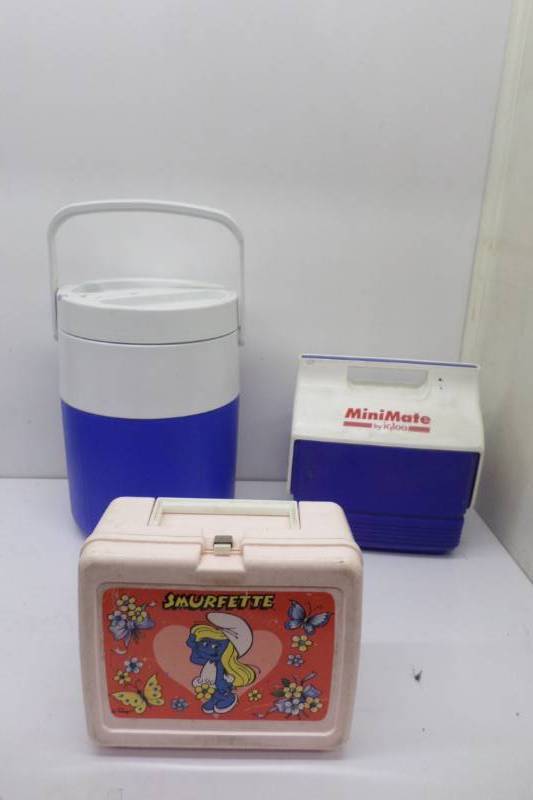 Sold at Auction: Thermos Cooler and Igloo Water Cooler