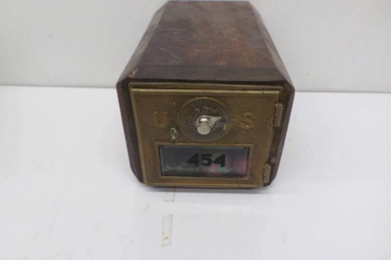 Vintage U.S.A Post Office Box #454