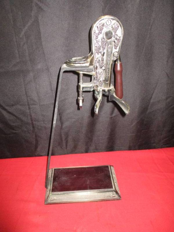 Connoisseur Vintnetrs Reserve Wine Opener over 2 feet high