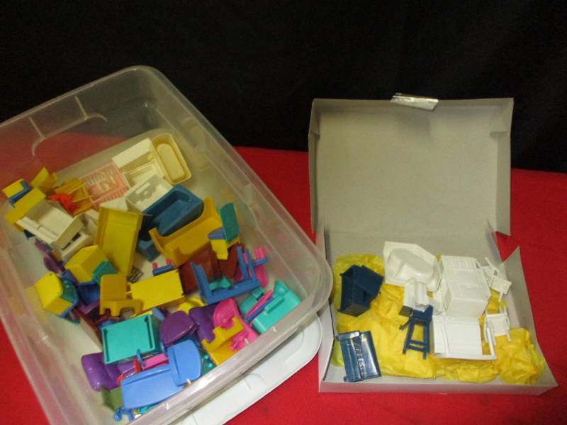 Tub and box full of doll House Furniature