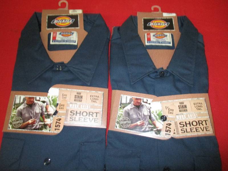 2 sz 3x large Short Sleeve Dickies work shirts