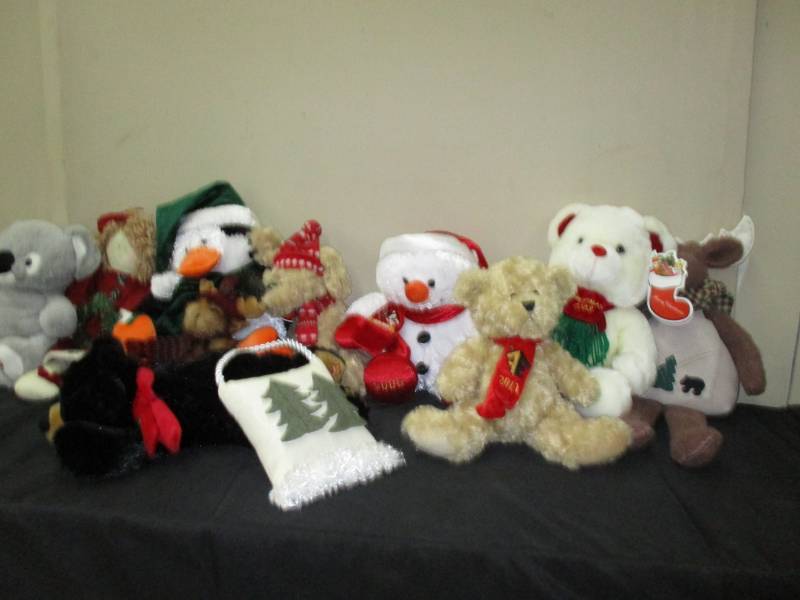 fleet farm stuffed animals