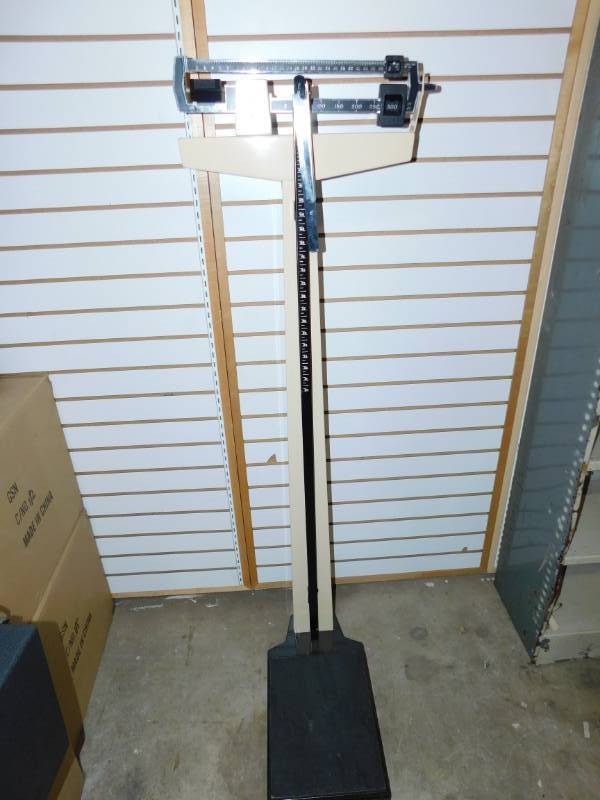 Health-O-Meter Scale With Height Bar
