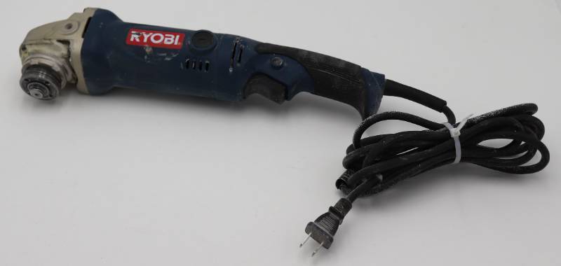 lot 7 image: Ryobi AG452 Angle Grinder