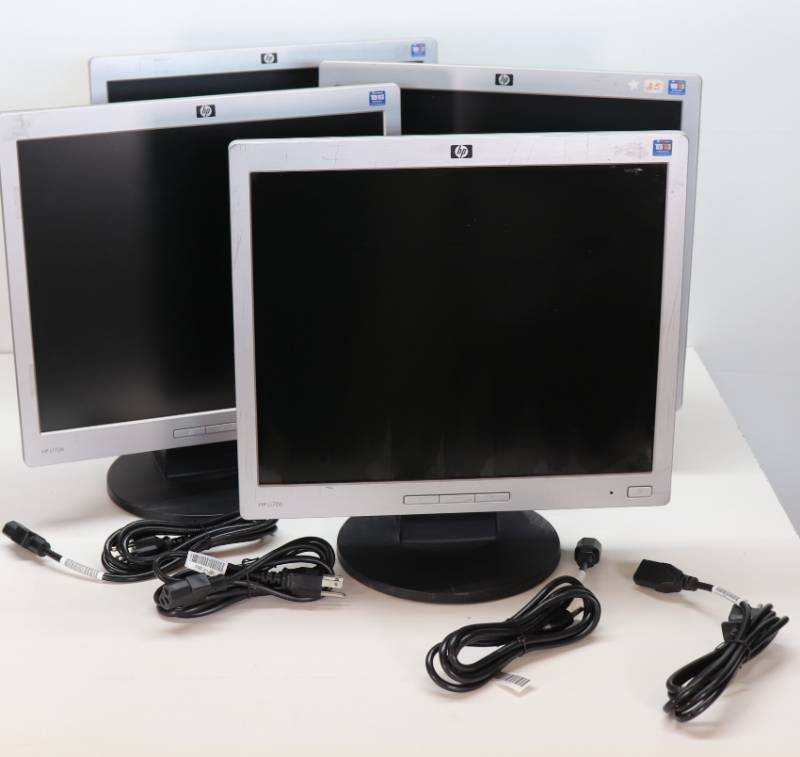 lot 25 image: Lot of HP Monitors