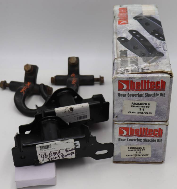 lot 33 image: GMC Parts
