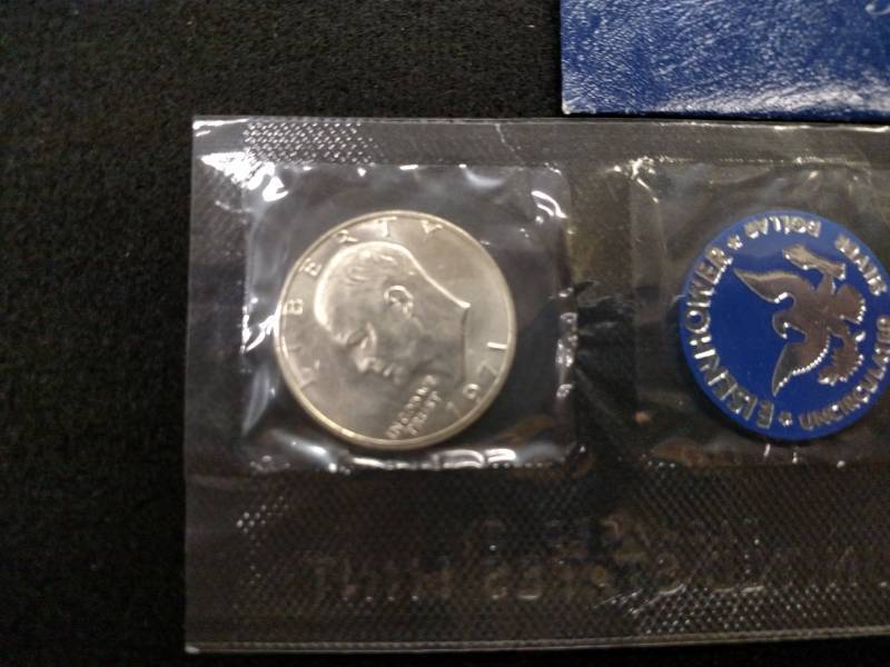 1971 S Uncirculated Eisenhower Blue...