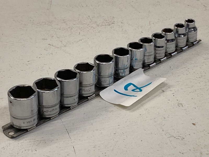 lot 12 image: Snap-On Socket Strip