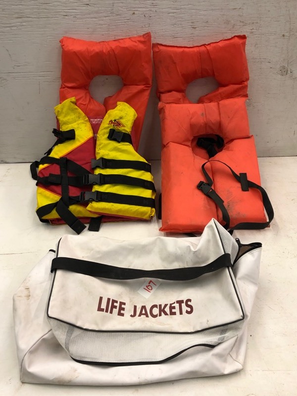 lot 107 image: Marine Life Vests With Storage Bag