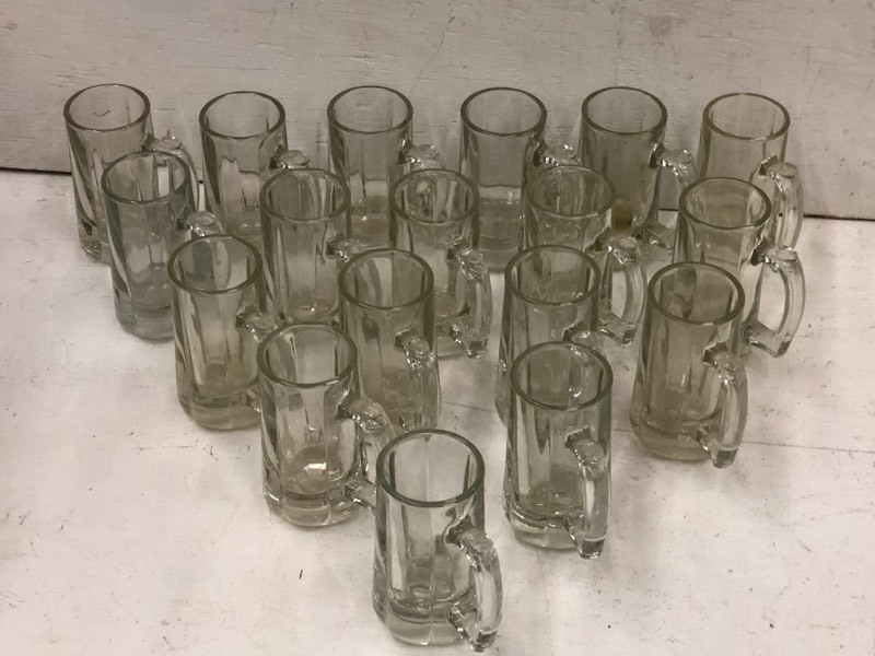 lot 140 image: (18) Matching Beer Mugs