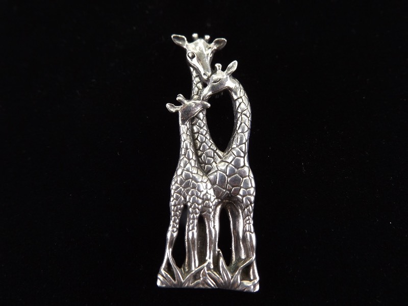 .925 Sterling Silver Giraffe Family Brooch