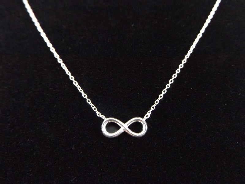 .925 Sterling Silver Infinity Necklace