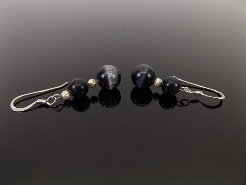 .925 Sterling Silver Deep Blue Cabochon Chrysoberyl Cats Eye&nbspEarrings