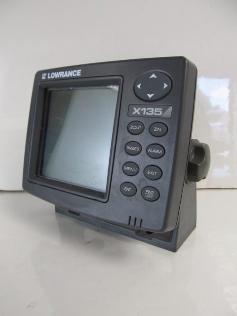lot 48 image: Working LOWRANCE X135 Depth Finder