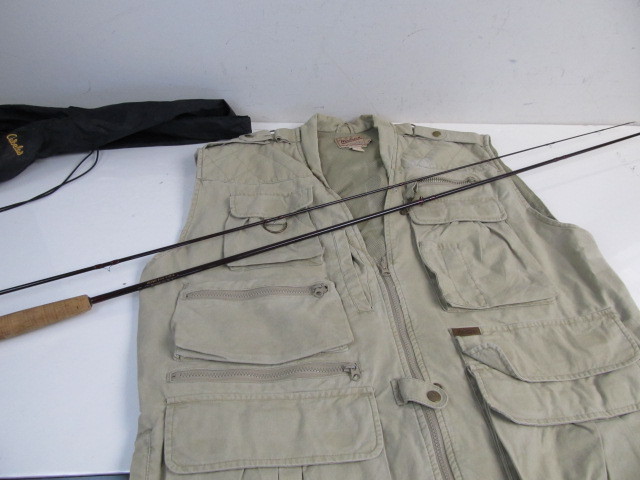 lot 54 image: MINT Fenwick World Class WCF855 Fly rod wVest