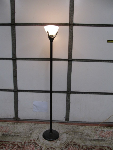 lot 163 image: Decorative Metal Torchiere 3 Way Lamp