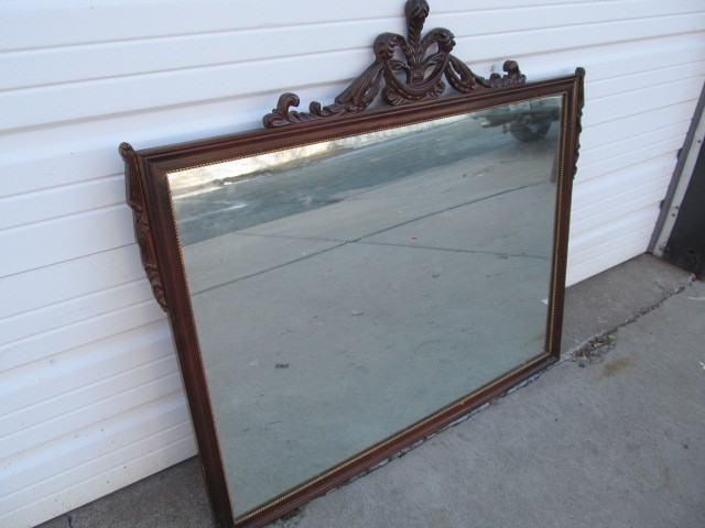 lot 153 image: Large Ornate Vintage Wall Mirror