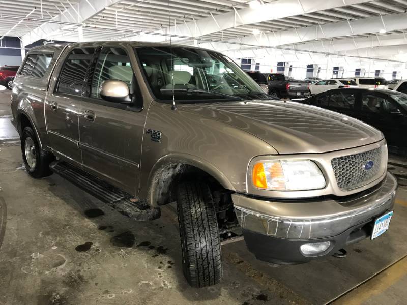 lot 13 image: 2003 Ford F-150 XLT 4x4