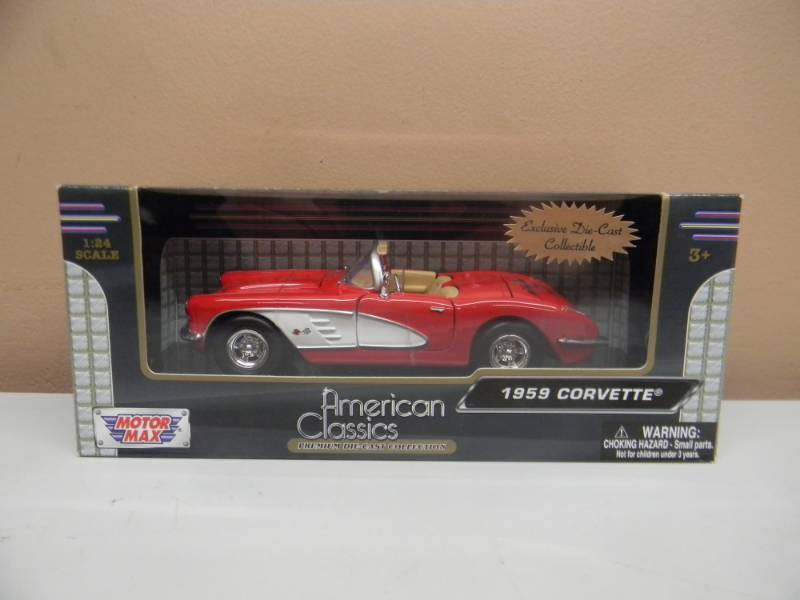 lot 40 image: 124 SCALE MOTOR MAX AMERICAN CLASSICS 1959 CORVETTE - NICE - NEW IN BOX