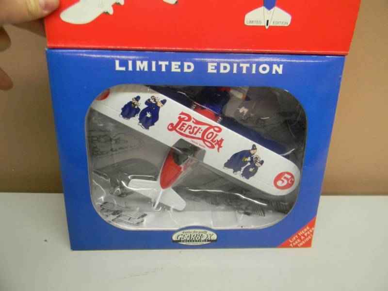 lot 47 image: VINTAGE 1996 GEARBOX LIMITED EDITION MODIFIED 1932 STEARMAN PEPSICOLA COIN BANK PLANE - NEW IN BOX - SEE PICTURES