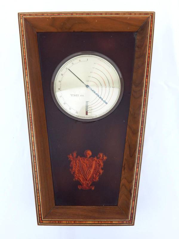 lot 21 image: Vintage Advance Dial Company Thermometer and Hygrometer