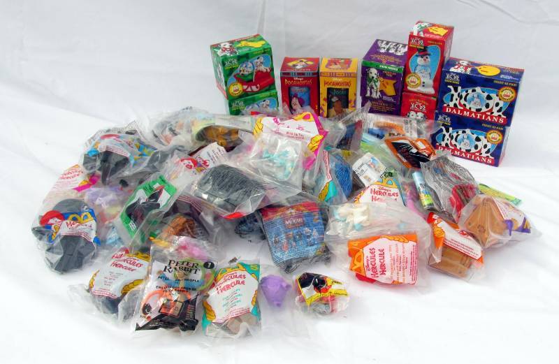 lot 50 image: Huge Lot of McDonalds and Burger King Kids Toys