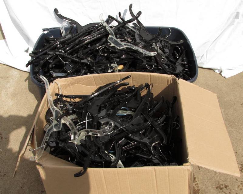 lot 68 image: Huge Lot of Retail Clothes Hangers