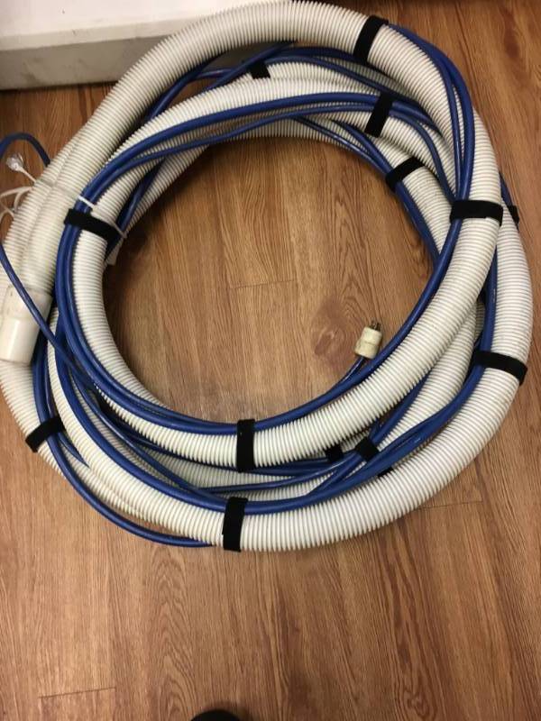 lot 1 image: HB Fuller Shampoo - n - Vac Multi Cleaner - GREAT CONDITION - WORKS PERFECT