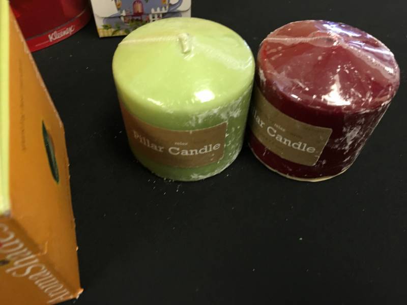 lot 17 image: Misc lot - Kleenex, Candles, ect...