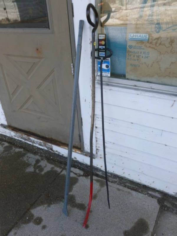 lot 18 image: Pull Rod