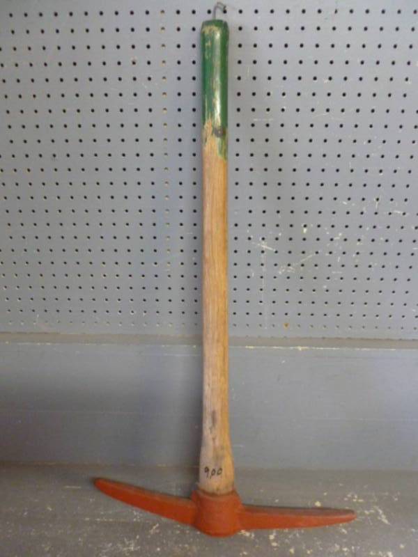 lot 21 image: Vintage Pick Ax