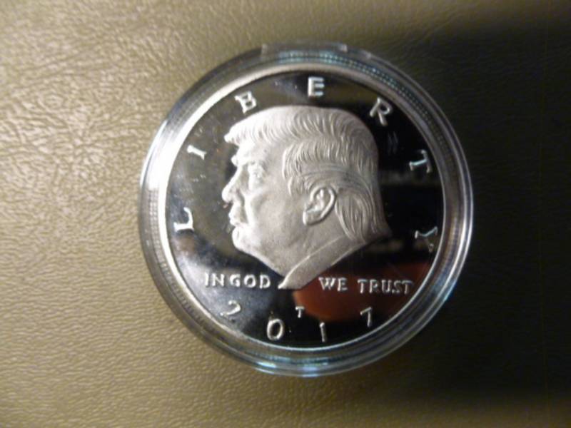 lot 40 image: Collector Coin