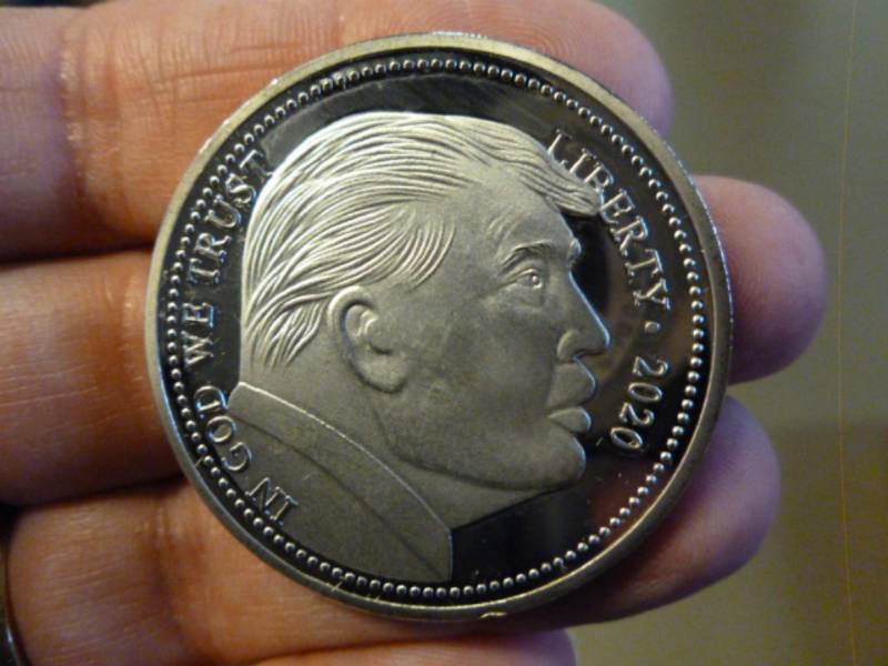 lot 46 image: Collector Coin