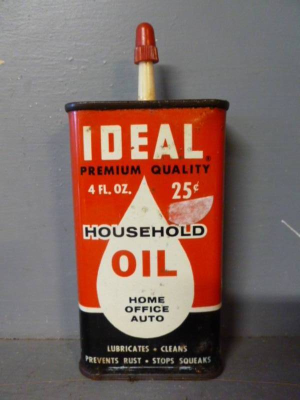 lot 74 image: Vintage Oil Can