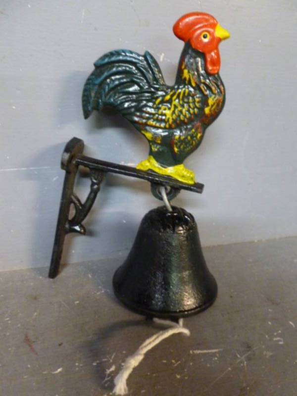 lot 109 image: Cast Iron Bell